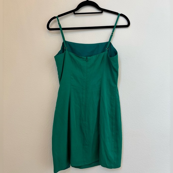 REVOLVE Ellis Mini Dress Size Medium NWT - Picture 5 of 7